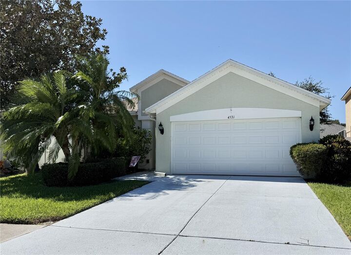Property Photo:  4531 Gateway Blvd  FL 33544