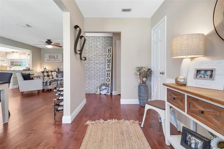 Property Photo: 102 Valencia Shores Drive FL 34787