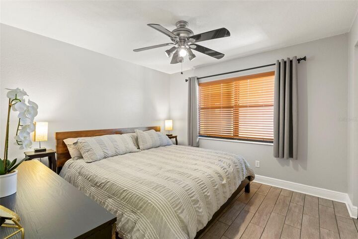 Property Photo: 5817 Park Street N 406 FL 33709