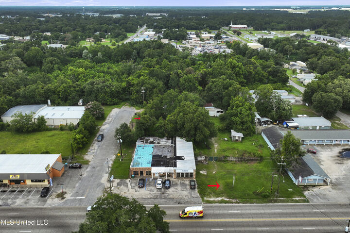 Property Photo:  1918 Pass Road  MS 39501 