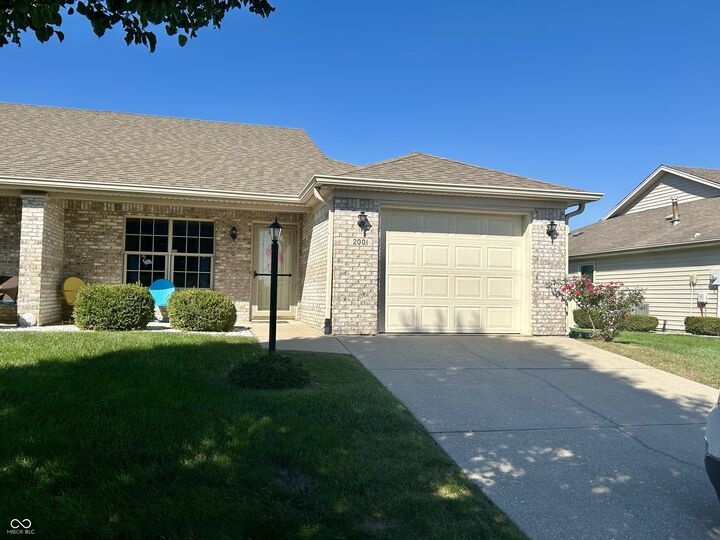 Property Photo: 2001 Flamingo Way IN 46131