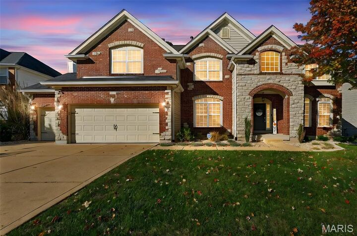Property Photo:  1823 Dover Trace Drive  MO 63026