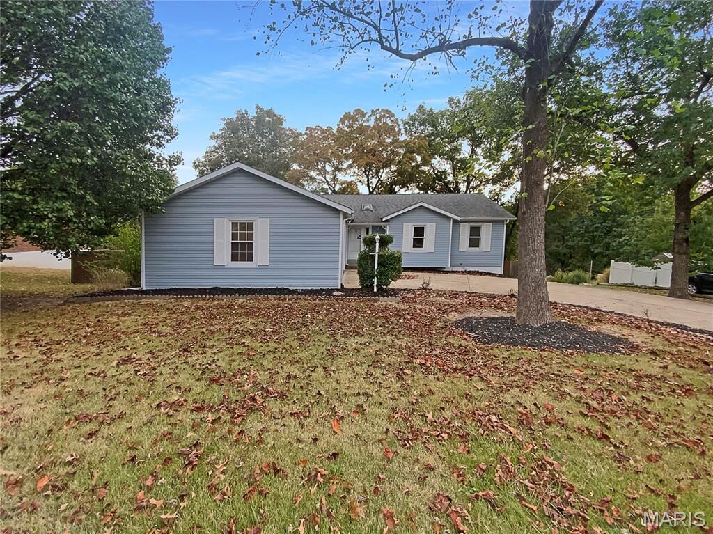 Property Photo: 2132 Ridgedale Drive MO 63049