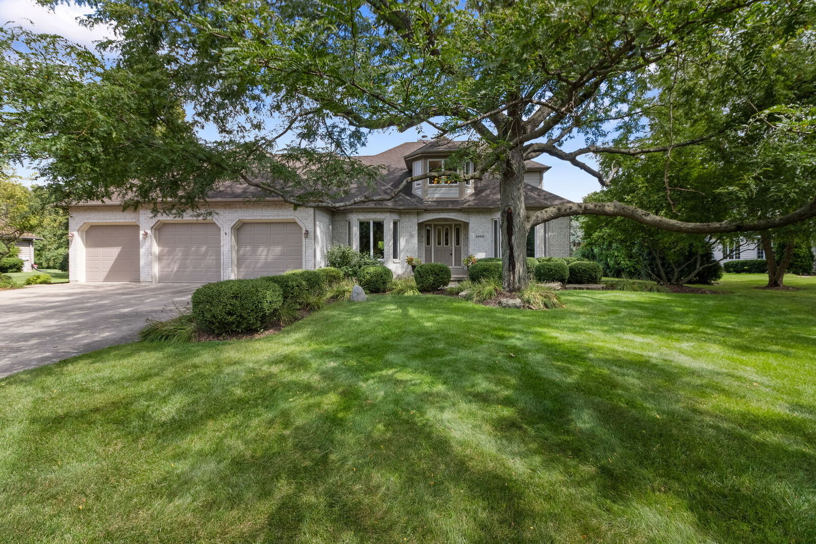 Property Photo: 24412 W Park River Lane IL 60404