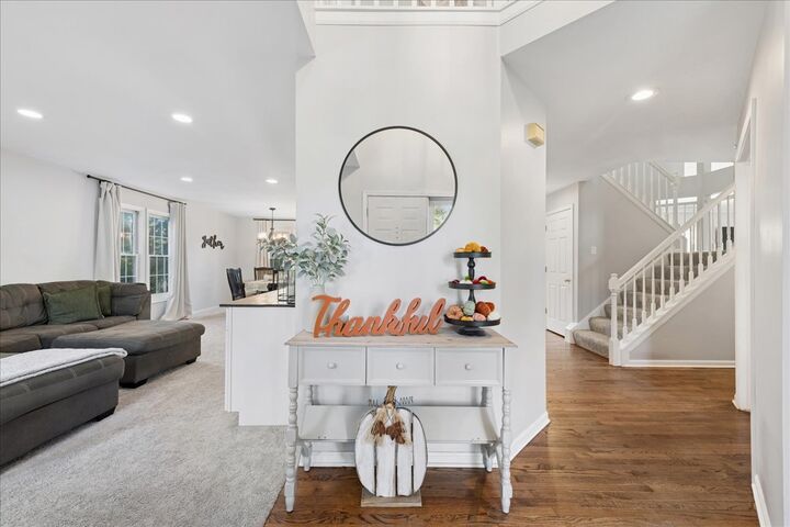 Property Photo: 2 Daybreak Ridge Trail IL 60013