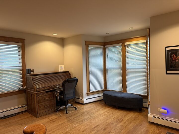 Property Photo: 110 Appley Avenue IL 60048