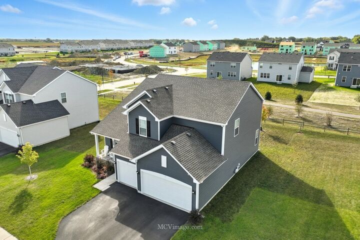 Property Photo: 320 Ellis Street IL 60543