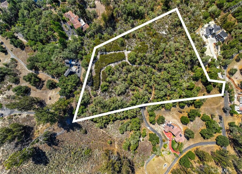 Property Photo: 1480 Sugar Bush Court CA 93420