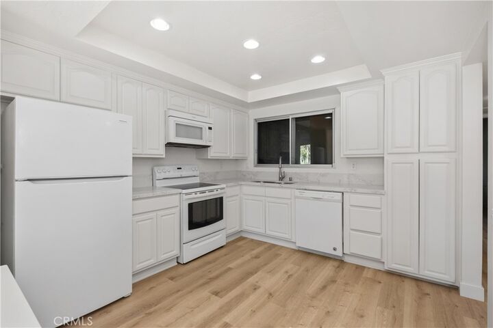 Property Photo: 4012 Calle Sonora Oeste 1B CA 92637