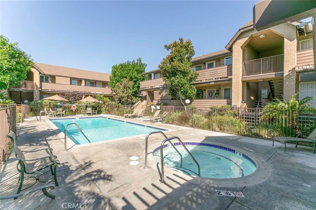 Property Photo: 14839 Sherman Way 7 CA 91405
