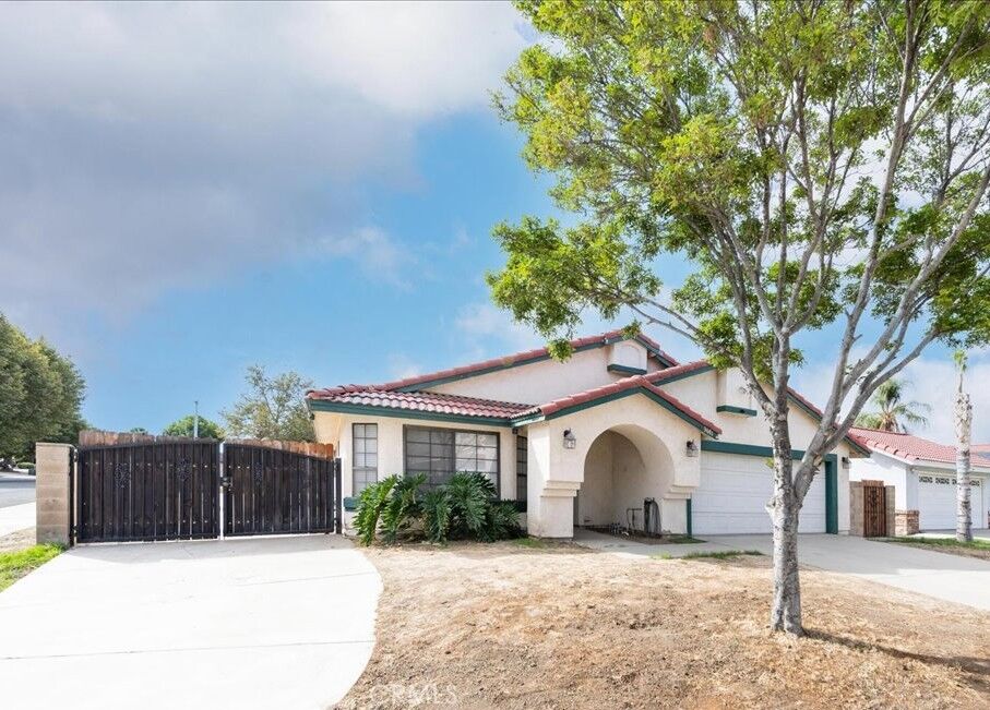 Property Photo:  3671 Sydney  CA 92545 