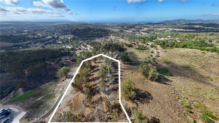 Property Photo: 1375 Sugar Bush Court CA 93420