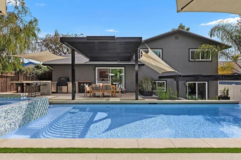 Property Photo: 1120 Cape Aire Lane CA 92008