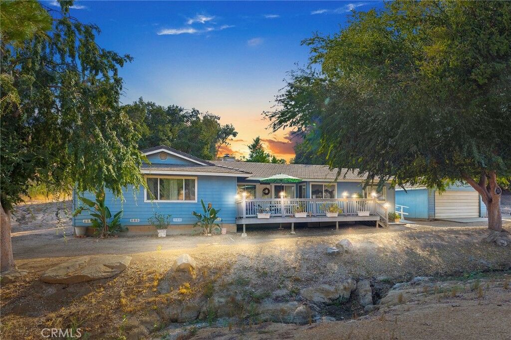 Property Photo:  26400 Shady  CA 92584 