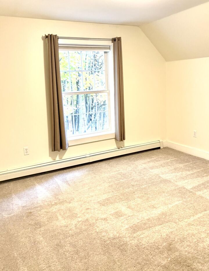 Property Photo: 13 Fairview Avenue ME 04039