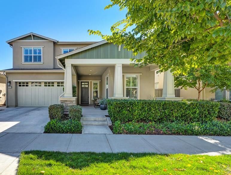Property Photo: 3272 Forney Way CA 95816
