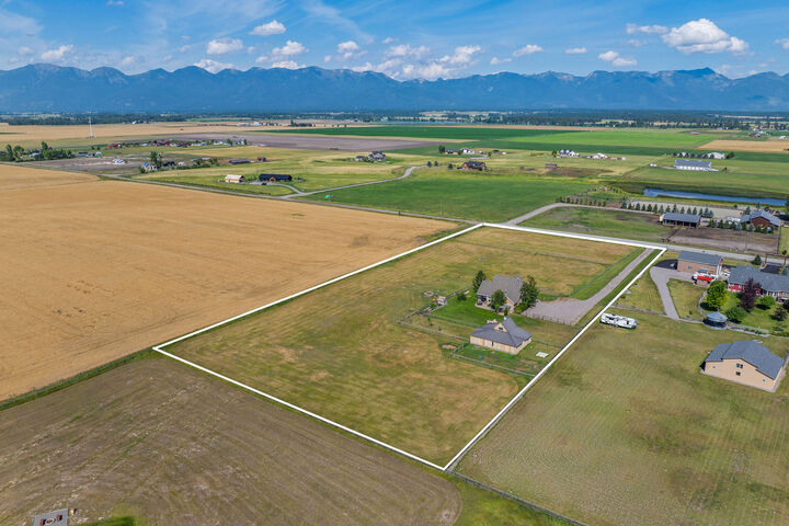 Property Photo:  990 Farm Road  MT 59901 