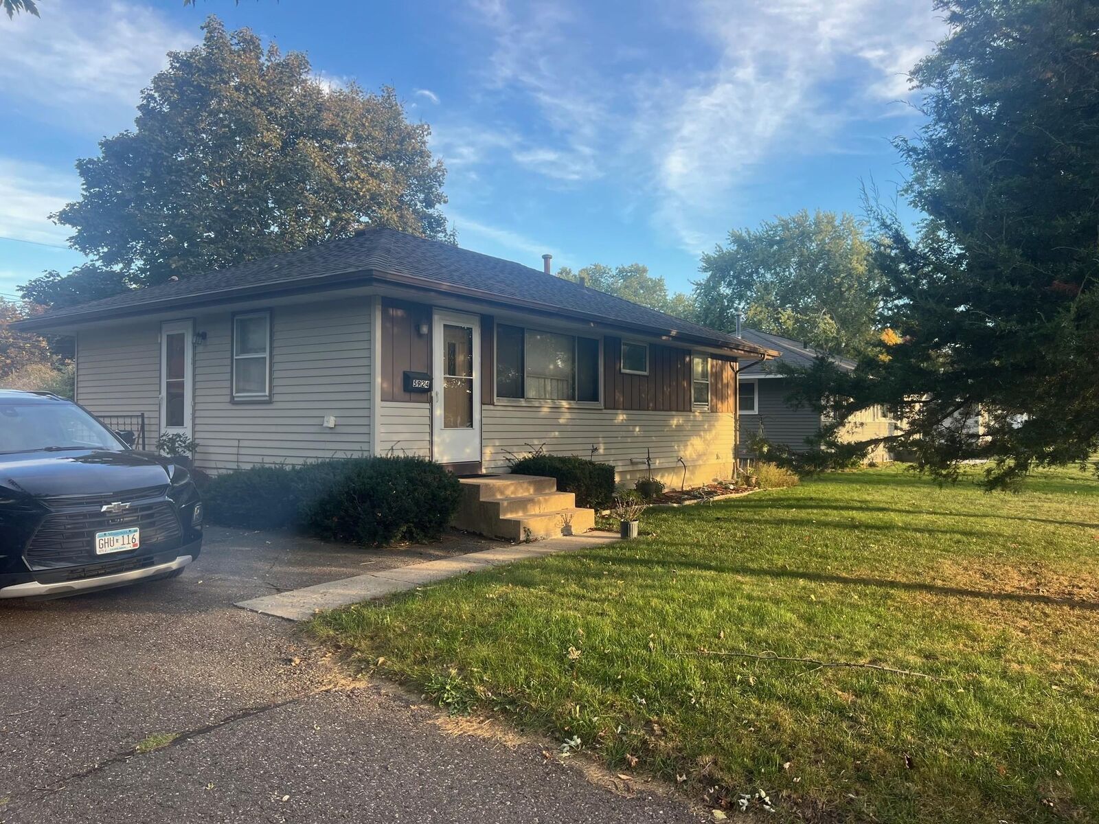 Property Photo: 5924 Regent Avenue N MN 55429