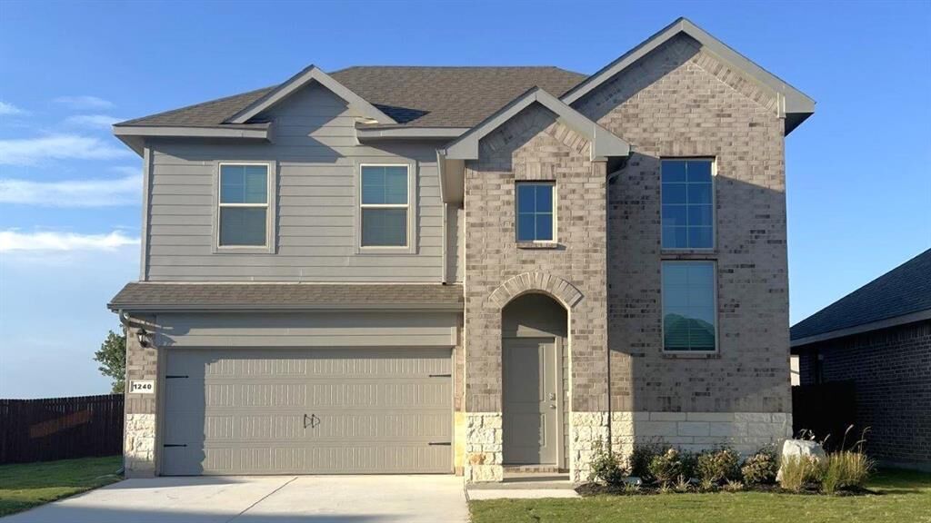Property Photo:  1240 Marsha Lane  TX 76234
