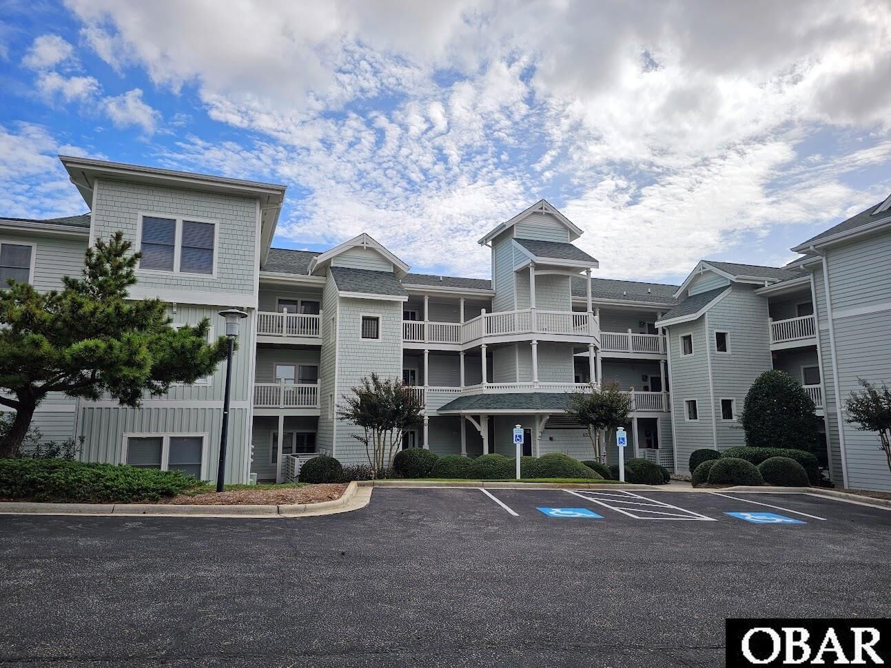 Property Photo: 653E Sand And Sea Court NC 27927
