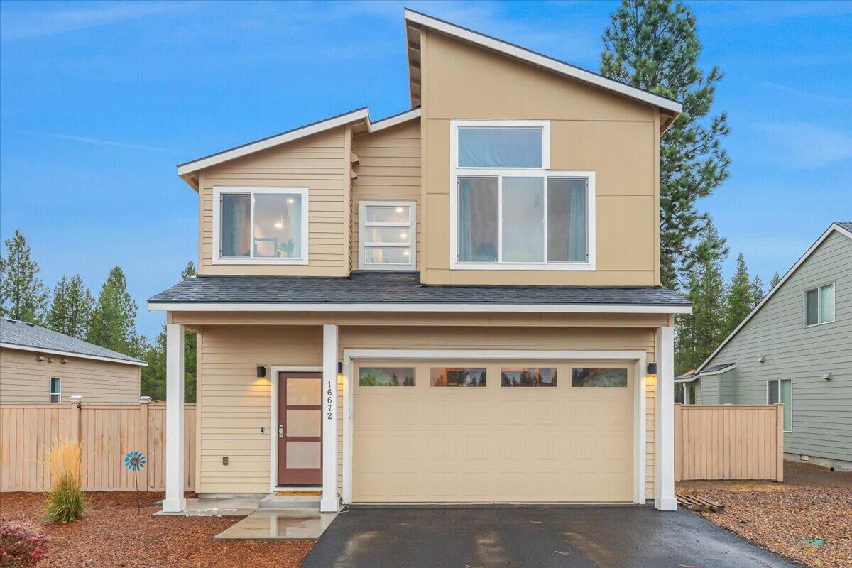 Property Photo:  16672 Pine Creek Drive  OR 97739 