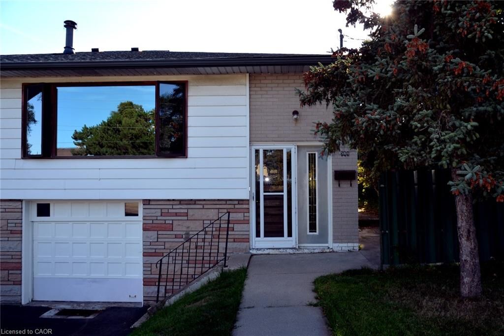 Property Photo: 564 Appleby Line ON L7L 2Y3