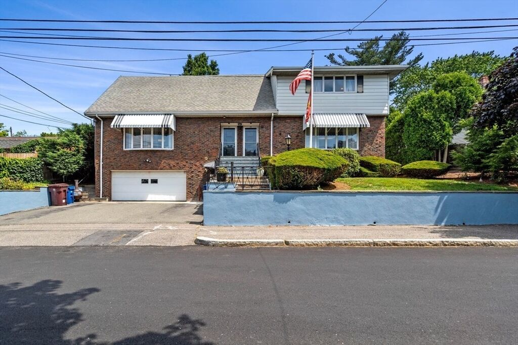 Property Photo: 209-211 Suffolk Ave MA 02151