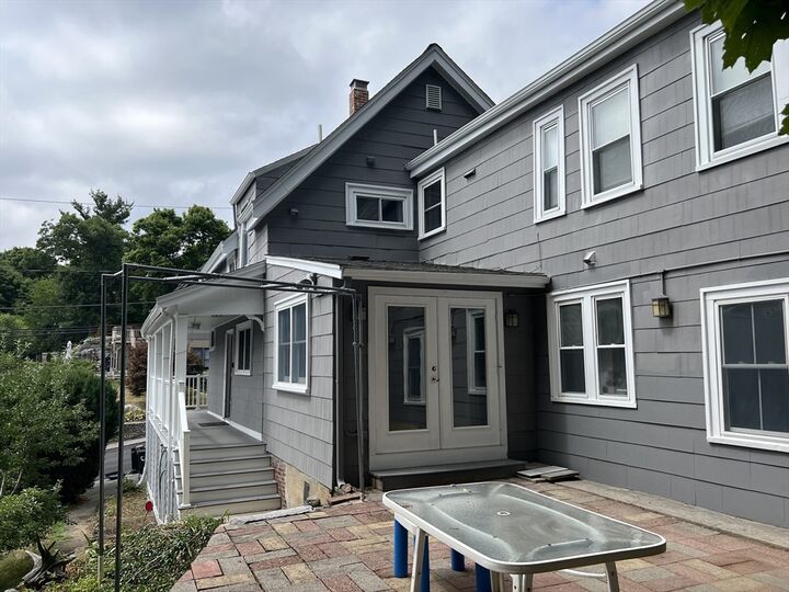 Property Photo: 133 Brattle St 1 MA 02474