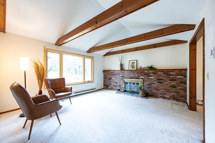 Property Photo: 37 Sutton Rd MA 01527