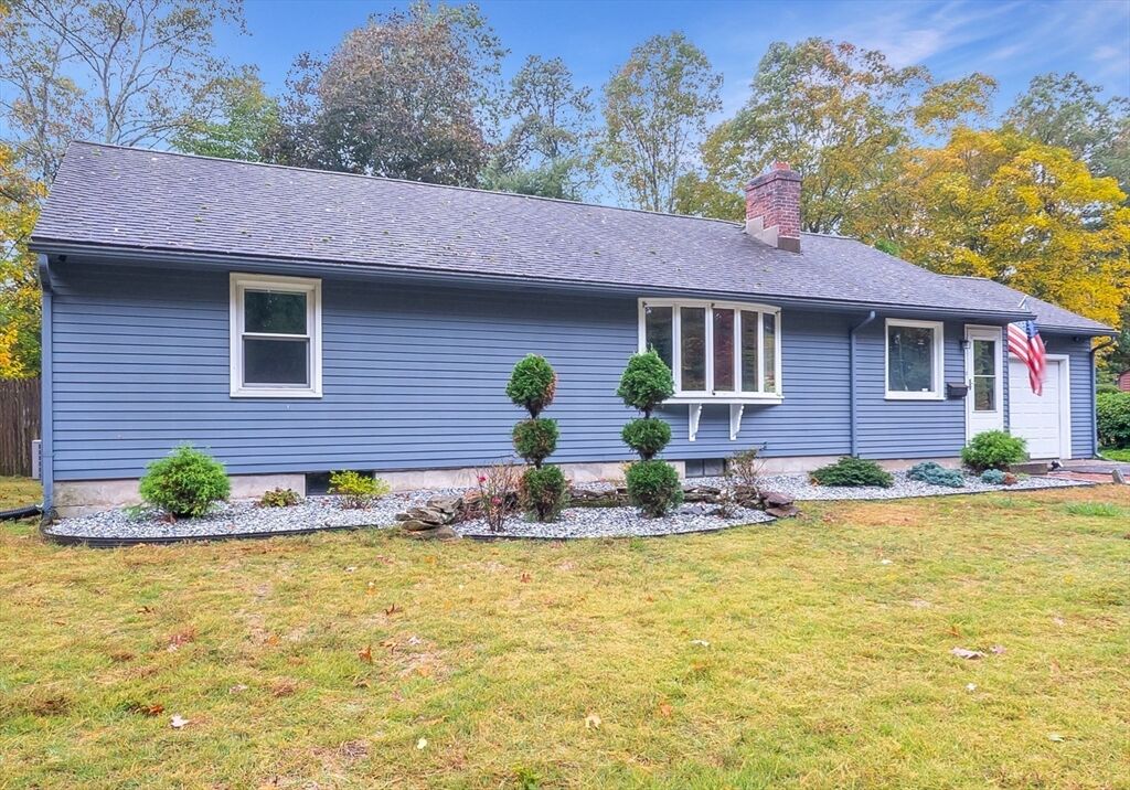 Property Photo:  767 South Branch Parkway  MA 01118 