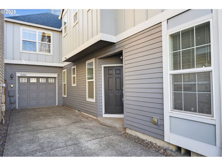 Property Photo:  6262 SW 205th Ave  OR 97078