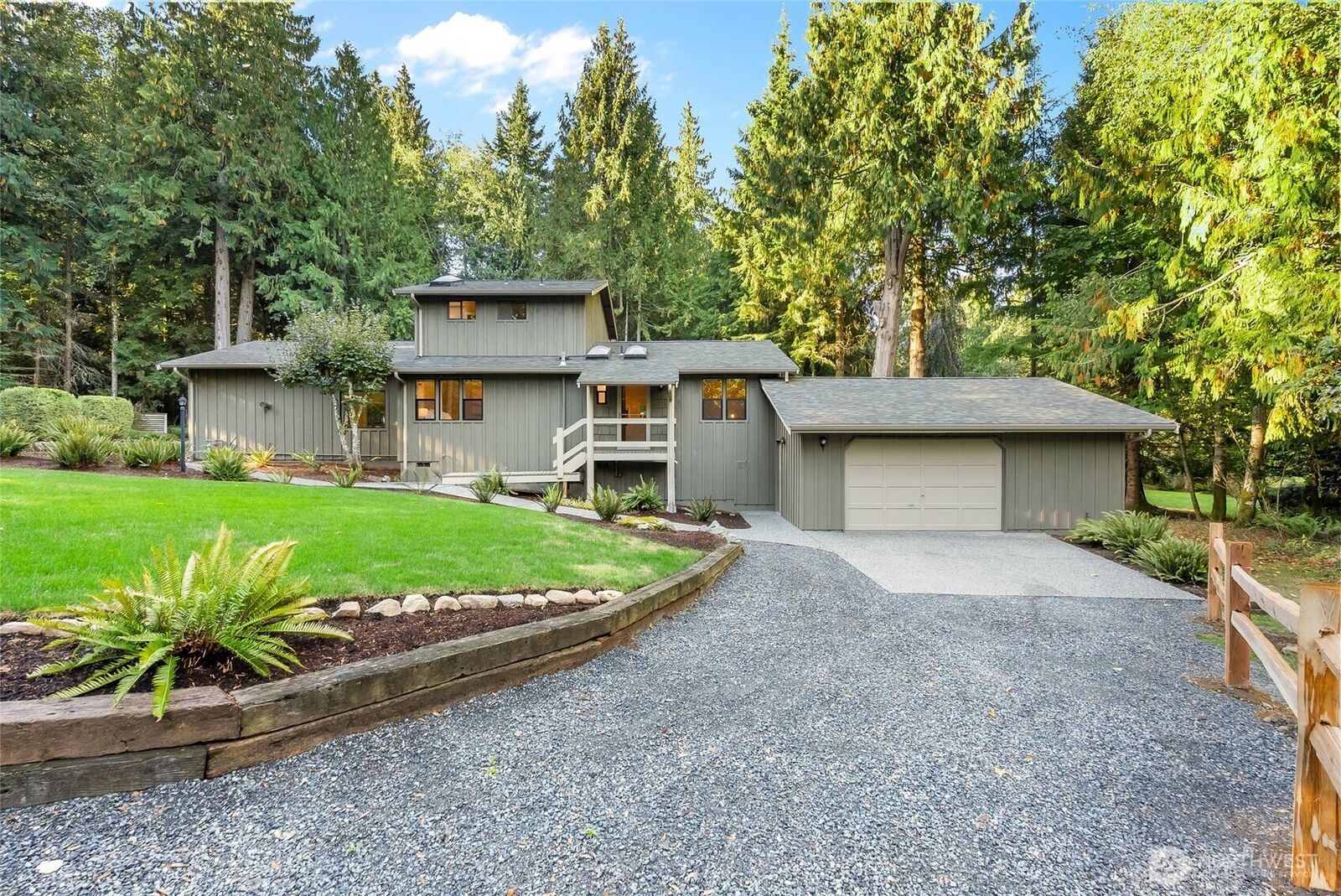 Property Photo: 840 Reveille Street WA 98229