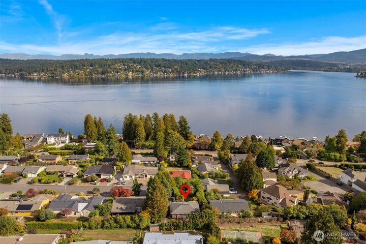 Property Photo:  2803  171st Avenue SE  WA 98008 