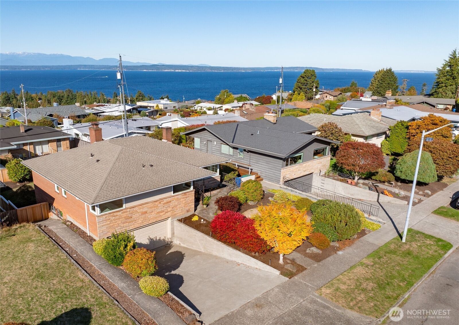 Property Photo: 9233 20th Avenue NW WA 98117