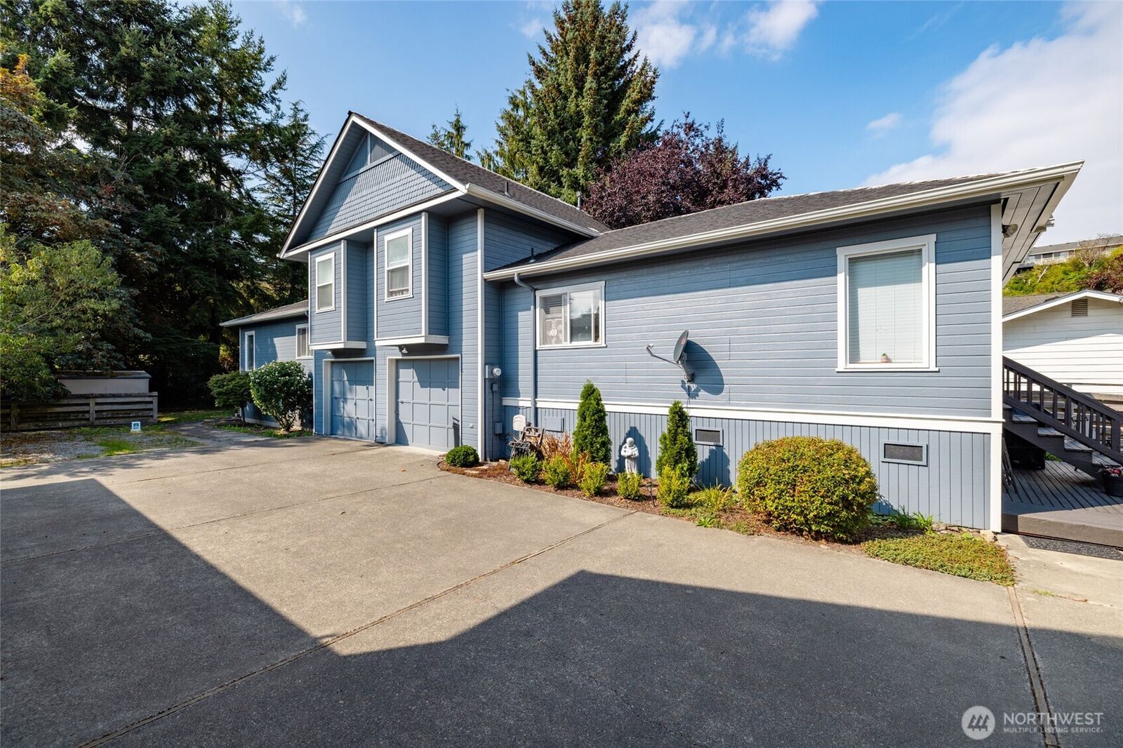 Property Photo: 524 Myrtle Street C + D WA 98257