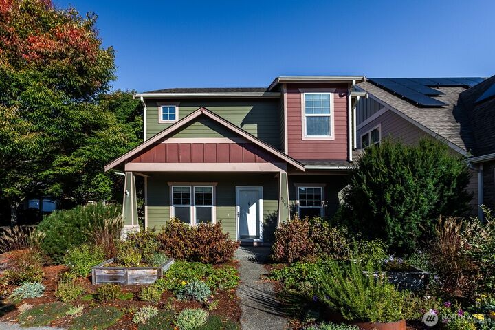 Property Photo: 5002 70th Way SE WA 98513