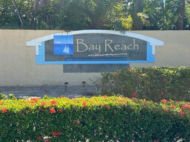 Property Photo: 1110 Lake Shore Drive 103 FL 33403