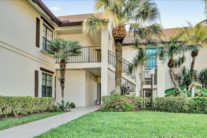 3373 Jog Park Drive  Greenacres FL 33467 photo