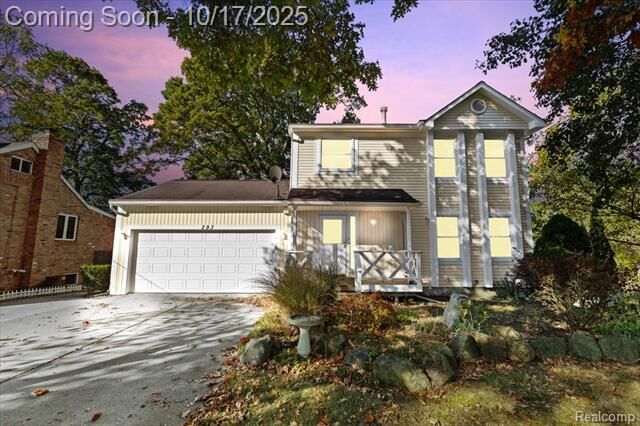 293 Clairemont Drive  Orion Twp MI 48362 photo