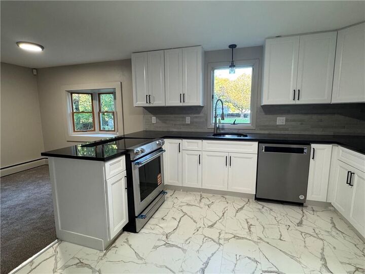 Property Photo:  480 Boston Neck Road  RI 02852