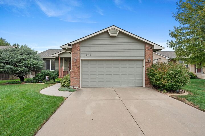 2910 E Kite St  Wichita KS 67219 photo