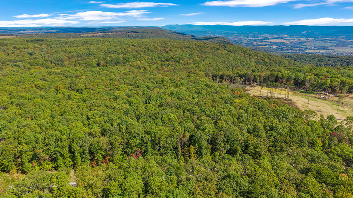 Property Photo: 405 E Bluff Road TN 37367