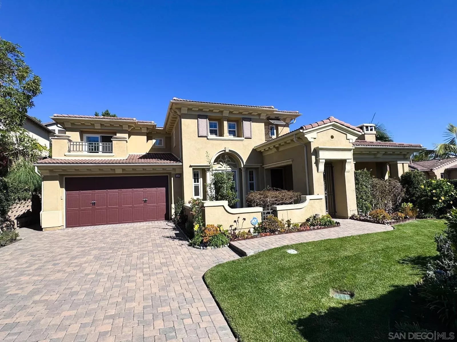 Property Photo: 536 Quail Pointe Lane CA 92024