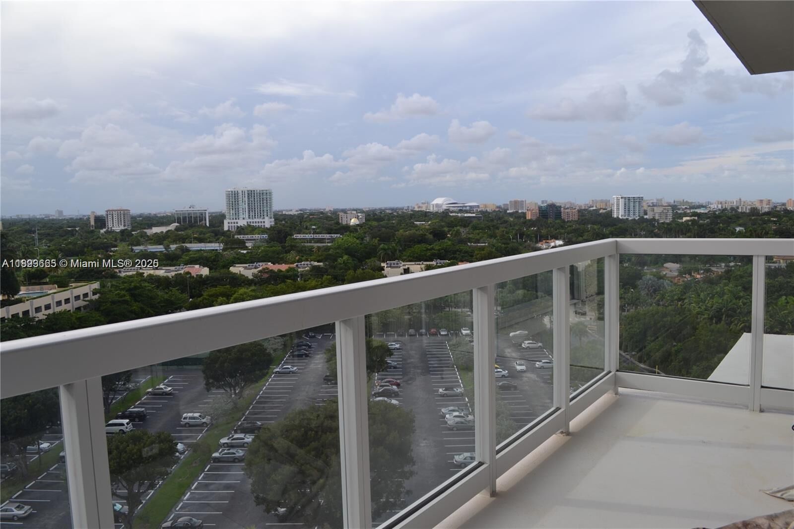 Property Photo: 2451 Brickell Ave 12K FL 33129