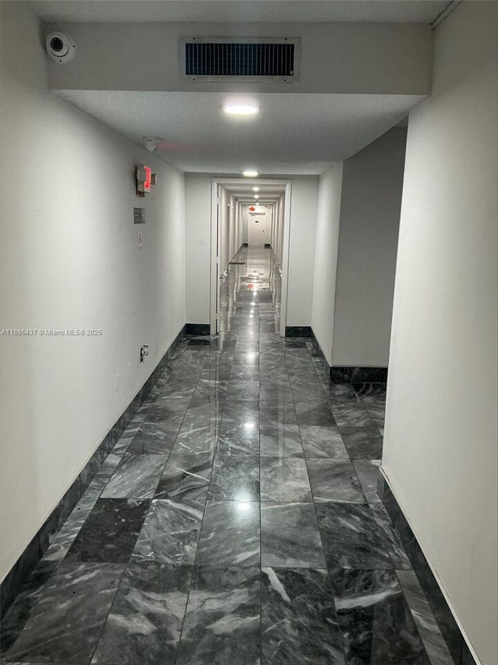 Property Photo: 12500 NE 15th Ave 512 FL 33161