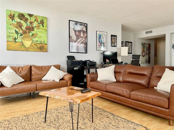 Property Photo: 2750 NE 183rd St 2308 FL 33160