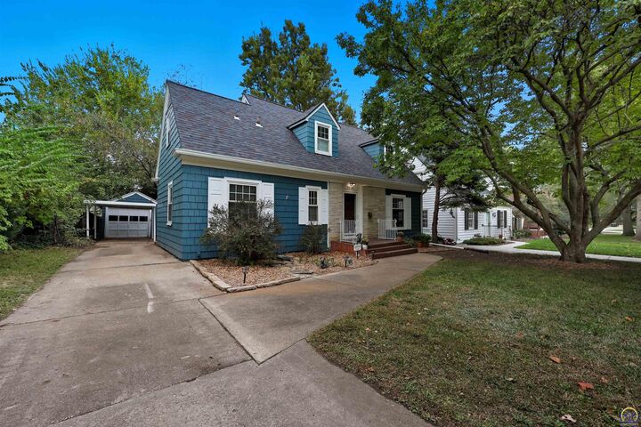 3414 SW Avalon Ln  Topeka KS 66604 photo