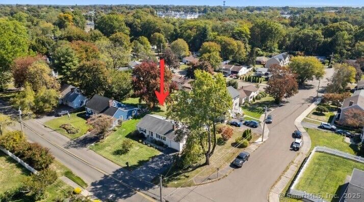 Property Photo: 1487 Naugatuck Avenue CT 06461