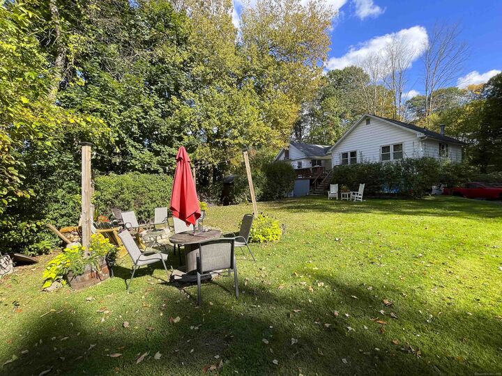 Property Photo:  399 West Woods Road  CT 06518 