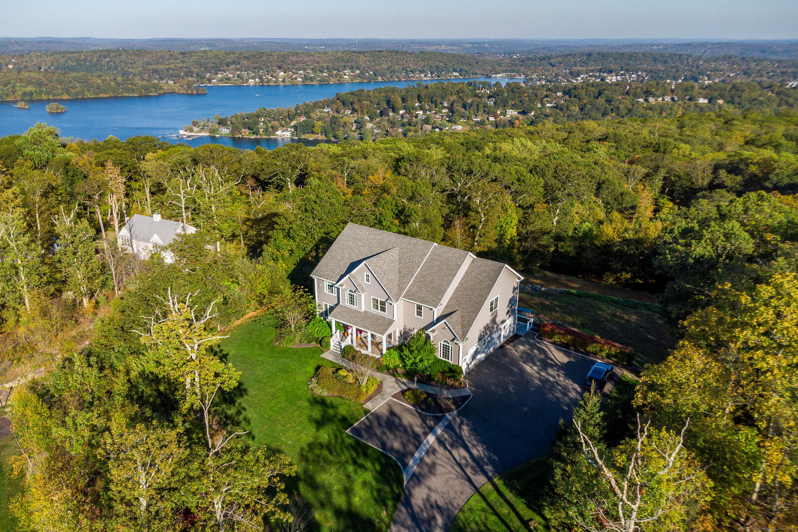 Property Photo: 6A Rock Ridge Court CT 06812